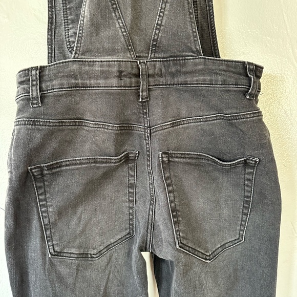Free People Overalls. Size 25R. - Picture 8 of 10